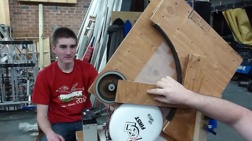 FRC 358 Frisbee tomahawk style